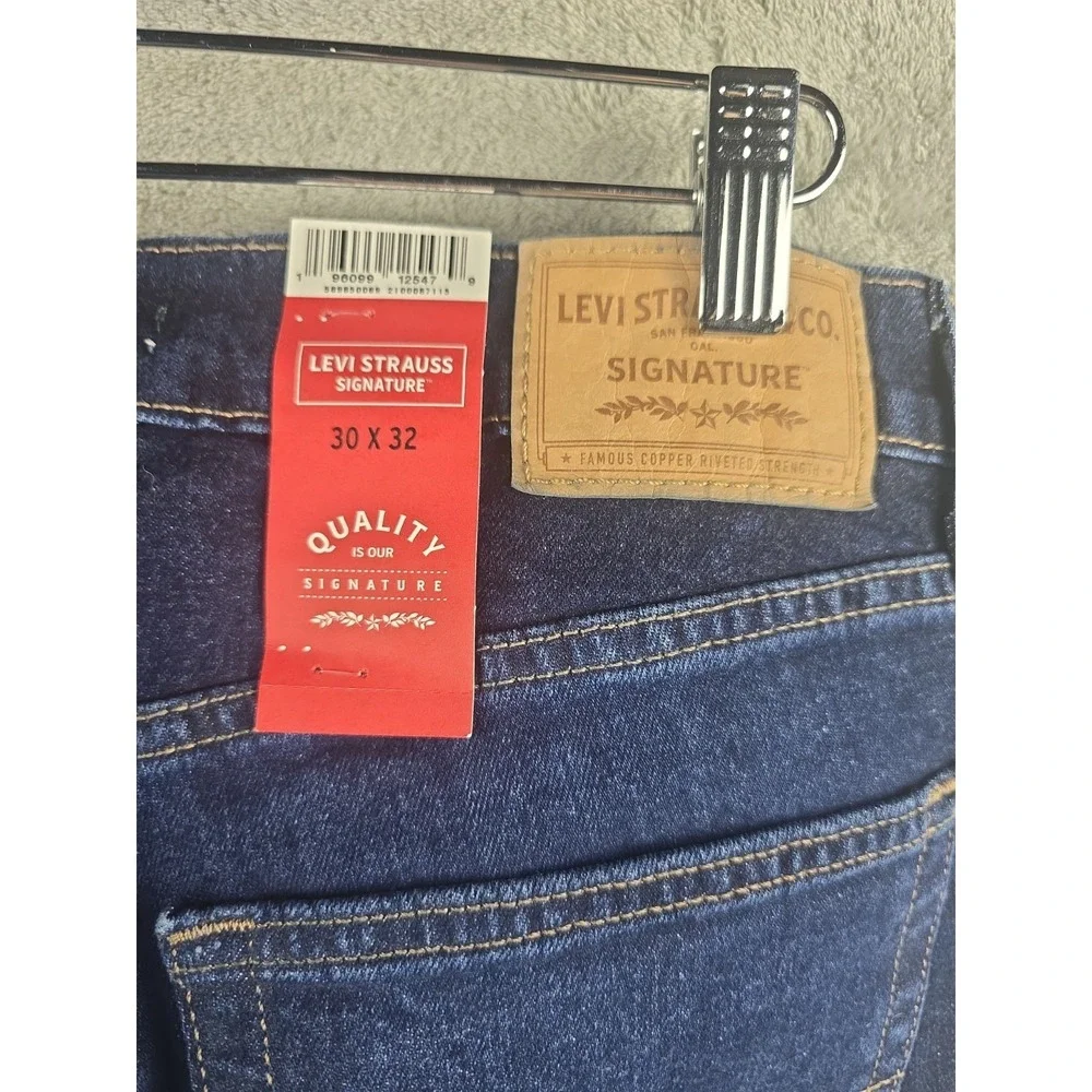 Levi Strauss Signature‎ Jeans Men's Size 30x32 Blue Relaxed Fit NWT Workwear